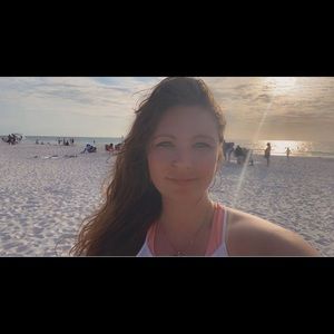 Meet your Posher, Alissa